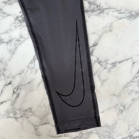 Nike Men's Pro Dri-Fit 3/4 Length Training Tights Gray Size Medium - Picture 8 of 12
